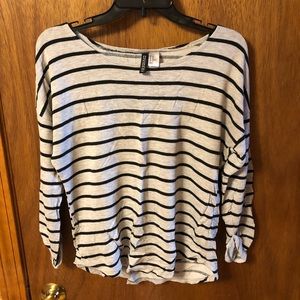 H&M Grey and black striped crop shirt